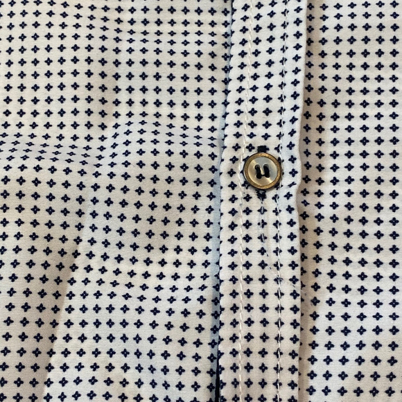 Vertical Sport Men's Button Down White &Navy Shirt - Picture 2 of 5